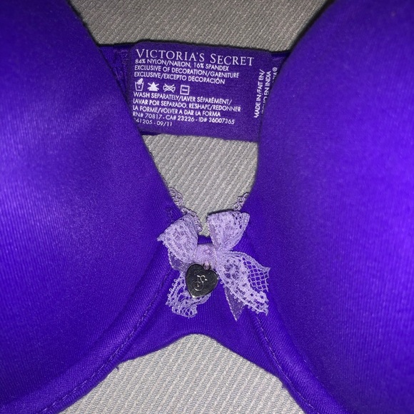 SOFT VS Purple 34C BODY BY VICTORIA Lined Perfect Coverage Victoria’s Secret Bra - Picture 2 of 4